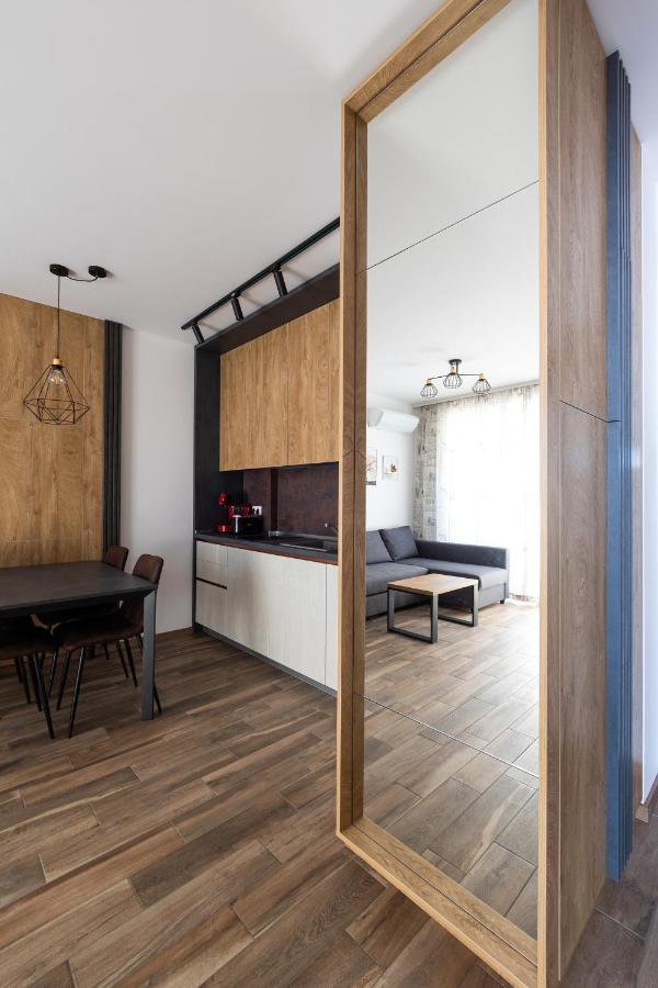 Elinor Apartments - C29 Saints Constantine and Helena ภายนอก รูปภาพ