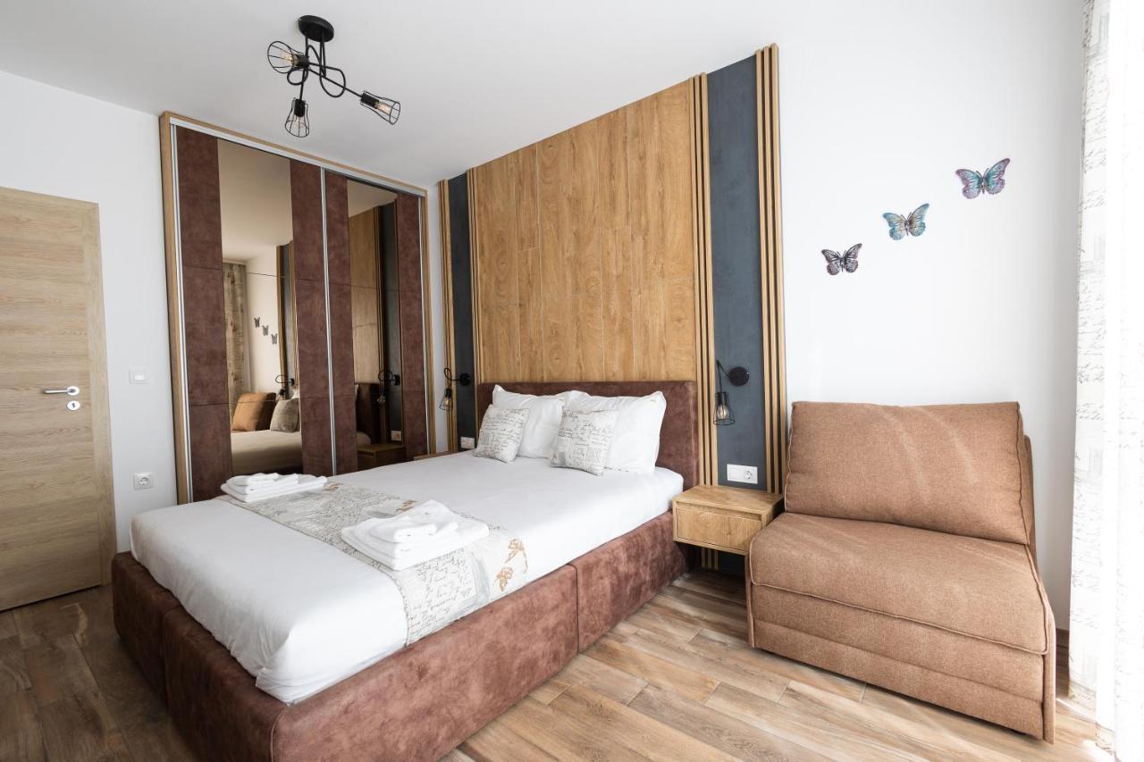 Elinor Apartments - C29 Saints Constantine and Helena ภายนอก รูปภาพ