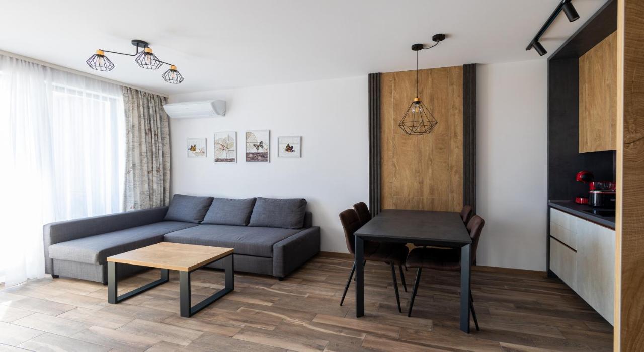 Elinor Apartments - C29 Saints Constantine and Helena ภายนอก รูปภาพ