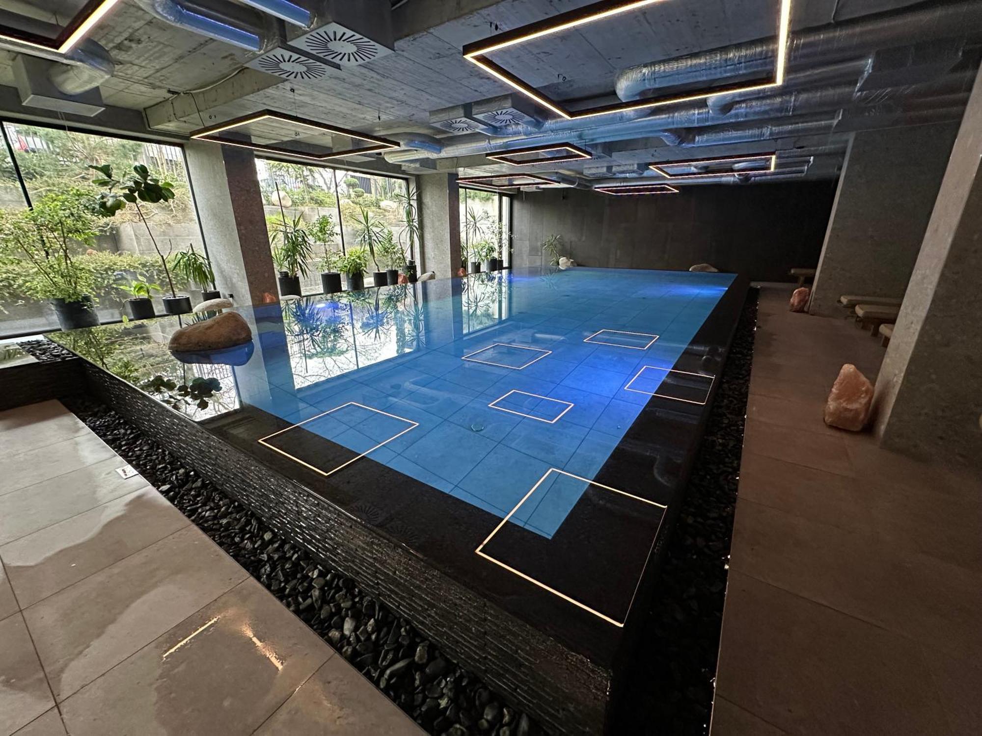 Elinor Apartments - C29 Saints Constantine and Helena ภายนอก รูปภาพ